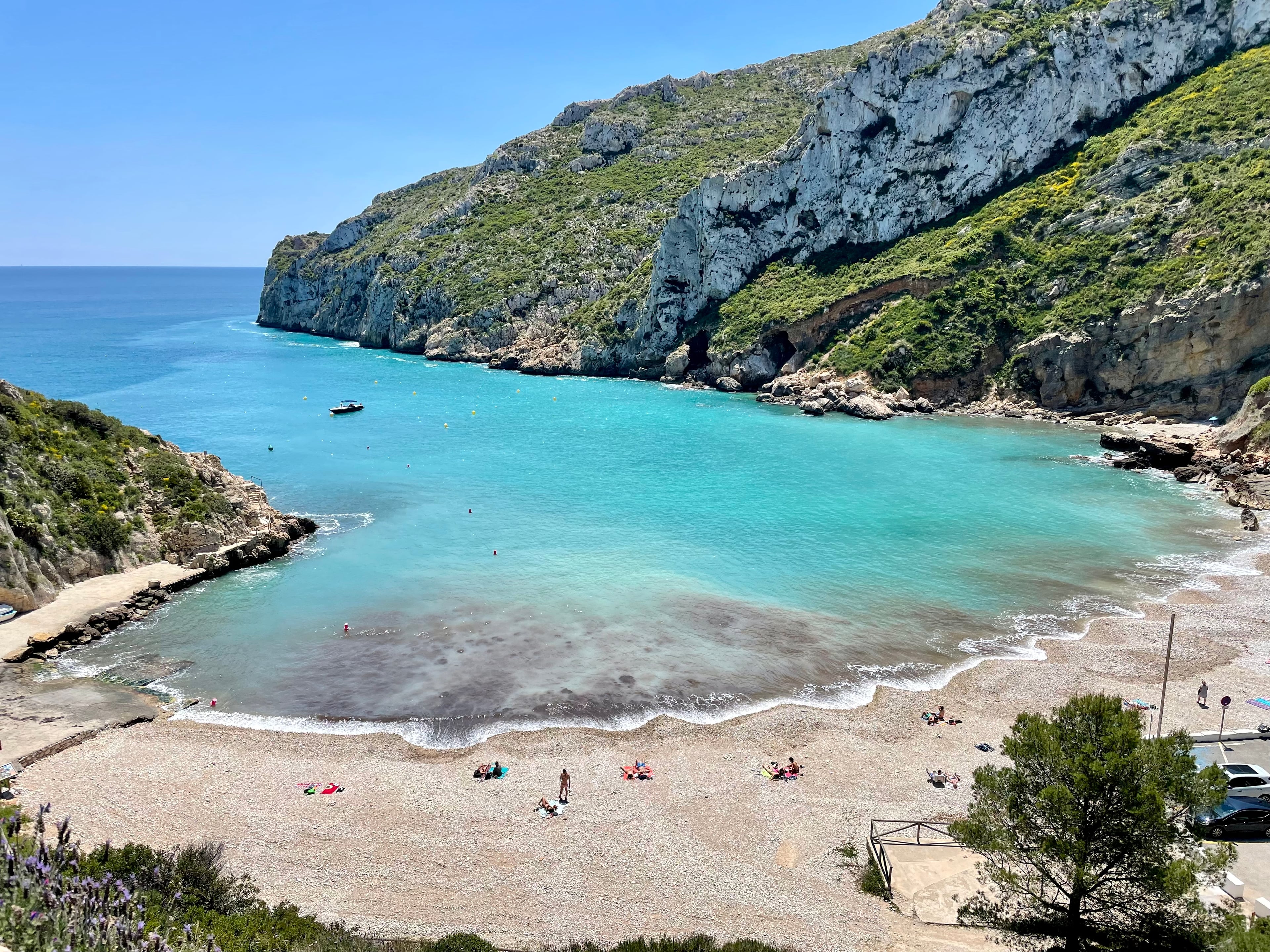 Turquoise cove on the Costa Blanca